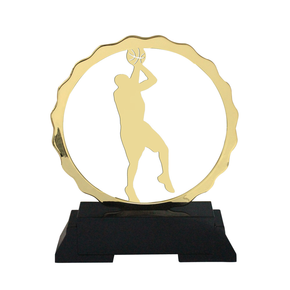 Nieuwe Ontwerp Novelty Voetbal Trofeeën Voetbal Basketbal Trofee Souvenir Leveranciers