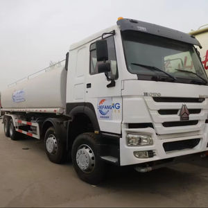 Camión rociador HOWO de alta resistencia, camión cisterna de agua chino, camión rociador con núcleo de motor, camión cisterna de agua chino - Product Image 1