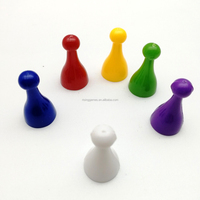 Pions en plastique personnalisés d'impression de pion de jeu de société de partie de danse de vernis mat pour des étudiants