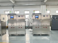 Ioniseur d'eau alcaline de type commercial contrôlé par PLC avec pH 9,5, capacité de 1000 L/H pour boissons haut de gamme et soins de santé
