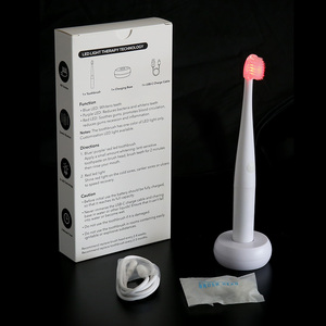 <span class=keywords><strong>Brosse</strong></span> <span class=keywords><strong>à</strong></span> dents <span class=keywords><strong>à</strong></span> lumière rouge rechargeable 604i avec 2 brossettes supplémentaires, thérapie par lumière rouge 620nm LED, vibration, FDA CE IPX6, soin des gencives sensibles/rétractées - Product Image 2