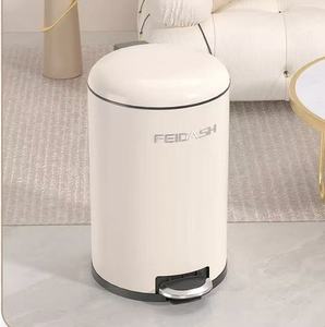 FEDASH - <span class=keywords><strong>Cubo</strong></span> de <span class=keywords><strong>Basura</strong></span> con Pedal de Acero Inoxidable Ecológico de 12L, Tapa de Cierre Suave, Contenedor de Almacenamiento Resistente a los <span class=keywords><strong>Olores</strong></span> para Cocina, Baño y Oficina - Product Image 5