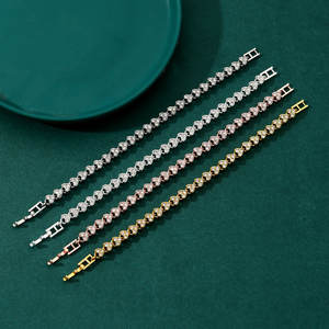 Pulsera de Corazón de Cristal Romántica al por Mayor, Pulseras de Corazón con Circonita Cúbica para Mujer, Joyería de Moda - Product Image 3