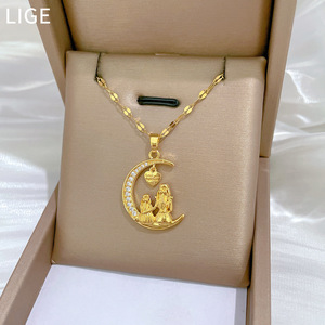 Collana Elegante con Cuore e Luna, Lussuosa con Diamanti, Versatile Catena per Clavicola in Acciaio al Titanio, Alla Moda - Product Image 4