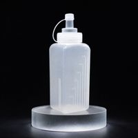 Vierkante plastic knijpfles voor saus, food grade PS, brede opening, condimenten dispenser met schaalverdeling voor koffie, bakken, restaurant, keuken