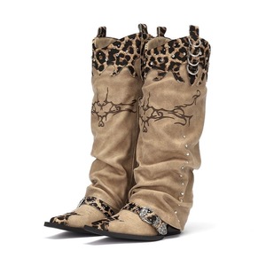 Bottines de cow-boy personnalisées à imprimé léopard pour femmes, bottines occidentales à la cheville, design mexicain, vente en gros - Product Image 1