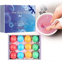 Bombes de bain pour les pieds naturelles faites à la main, lot de 12, avec sel de bain et huile essentielle pour détendre, adoucir et hydrater les pieds secs et fatigués