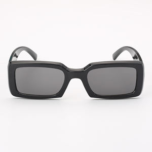 2025 Tendencia OEM Moda Gafas de sol estrechas UV400 Lente de protección Pantone Color disponible Marco de plástico - Product Image 2