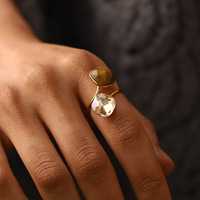 Bague géométrique en acier inoxydable avec pierre naturelle œil de tigre moderne, non ternissable, solitaire irrégulier avec zircon pour femmes