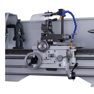 Nhà máy bán hàng trực tiếp dễ dàng để hoạt động độ chính xác cao băng ghế dự bị máy tiện ngang kim loại quay Máy tiện chất lượng đảm bảo - Product Image 4