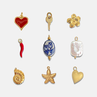 Pendentif en forme de cœur en perle de style baroque avec breloque de style océan, acier inoxydable plaqué or, adapté à la fabrication de bijoux à bricoler soi-même