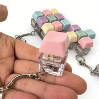 Jouet anti-stress léger en plastique, porte-clés clavier avec design de dessin animé