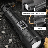 Lampe torche tactique rechargeable LED 30W XHP70, étanche IP44, faisceau réglable spot/diffuseur 1500m, zoom, affichage numérique, 5 modes
