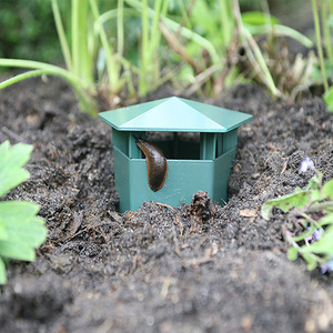 Piège à limaces et escargots en plastique pour le contrôle des parasites du jardin, dispositif de protection des légumes en extérieur, outil répulsif d'insectes pour plantes et pelouses - Product Image 3