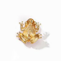 Broche personnalisée en métal émaillé en forme de grenouille avec strass pour revers