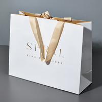 Sac à main en papier personnalisé pour bijoux, collier, bague, sacs d'emballage de cadeaux pour bijoux, petit sac à provisions, sac en papier portable avec logo en feuille d'or