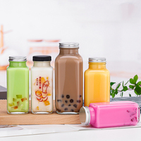 Vente en gros d'usine, bouteilles de boisson au yaourt carrées de 250 ml, 350 ml, 500 ml, bouteilles en verre pour café, vin de riz, jus de poire, thé au lait, boissons