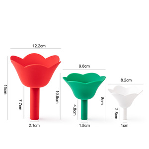 <span class=keywords><strong>Imbuto</strong></span> in Silicone <span class=keywords><strong>a</strong></span> Forma di Fiore Creativo, Pieghevole, Set Imbuti da Cucina <span class=keywords><strong>a</strong></span> Forma di Albero di Natale, <span class=keywords><strong>Imbuto</strong></span> <span class=keywords><strong>a</strong></span> Bocca Larga per Versare Liquidi in Barattoli e Bottiglie - Product Image 4