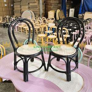 Chaise pour enfants en rotin au design moderne fait à la main sièges naturels durables et écologiques pour l'intérieur et l'extérieur salon cuisine chambre - Product Image 6