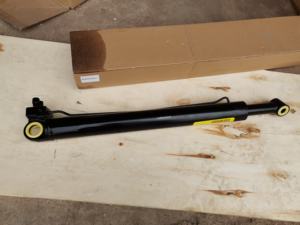 KARNO Mejor Precio Piezas de Camión OEM 500370651 504173057 5802758463 Cilindro de Inclinación de Cabina para Camión IVEC - Product Image 4