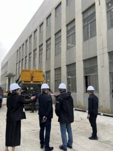 Martello Vibrante Idraulico ad Alta Frequenza ANTENG AT-24RF Montato su Escavatore per Palificazione Tubolare 5500kg Fabbrica di Jiangsu - Product Image 3