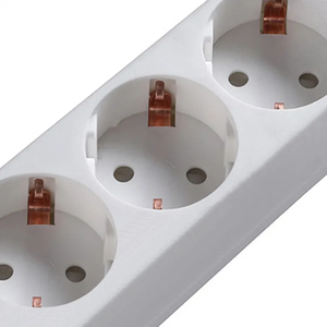 El mejor <span class=keywords><strong>cable</strong></span> de extensión eléctrico con <span class=keywords><strong>protector</strong></span> contra sobretensiones con tira de Alimentación protectora segura Reino Unido con 4 tiras de alimentación de salida - Product Image 6