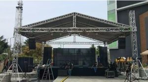 Escenario Móvil para Conciertos, Eventos y Bodas, Fácil de Instalar, Antideslizante, de Madera Contrachapada, con Altura Ajustable, en Venta - Product Image 5