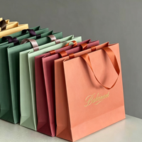 Sac fourre-tout en carton blanc recyclable personnalisé en gros, imprimé avec logo, en papier épais, capacité de charge 6-9 kg pour vêtements