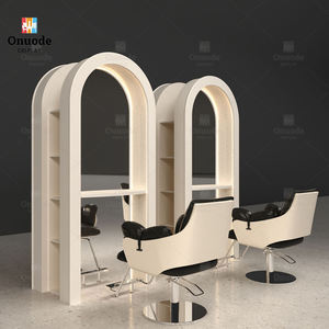 Design d'intérieur moderne pour salon de coiffure |   Ensemble table et miroir de manucure personnalisé |   Mobilier de salon de manucure écologique avec éclairage LED - Product Image 1