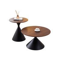 Table basse mobile style crème, mobilier de salon moderne nordique en bois massif pour petit appartement