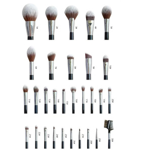 ชุดแปรงแต่งหน้าขนสังเคราะห์วีแกน 30 ชิ้น ด้ามไม้ สำหรับแต่งหน้าใบหน้า ตา แป้ง รองพื้น อายแชโดว์ รับผลิตแบรนด์ส่วนตัว - Product Image 6