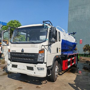 Camión de Succión de Aguas Residuales Sinotruk Howo 4X2 de 8000L |   Camión de Limpieza de Tanques Sépticos - Product Image 2
