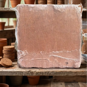 Bloc de cocopeat 5 kg 30 cm x 30 cm x 12-15 cm, substrat de coco de haute qualité à haute teneur en EC offrant une aération et un équilibre d'humidité optimaux - Product Image 1