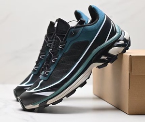 Chaussures de course professionnelles personnalisées pour l'extérieur - respirantes, avec amorti en mesh et antidérapantes, pour la randonnée et le trekking. - Product Image 2