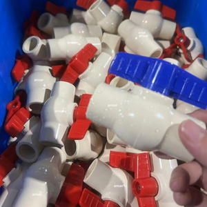 CPVC Kompakt-Kugelhahn Rohrverschraubungen 1/2 Zoll 3/4 Zoll 2 Zoll Kalt- & Warmwasser Durchflussregelung PVC-Fittings PVC Absperrhahn - Product Image 5
