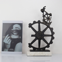 Nouvelle Sculpture Abstraite Moderne de Luxe en Métal et Marbre, Statue d'Homme Engrenage, Motif Éolienne Noir/Argent Foncé, Décoration Maison/Bureau