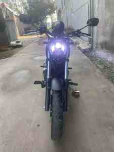 Moto Cruiser Rétro Qianjiang 202 - Chopper Classique Vintage pour la Conduite Urbaine - Product Image 2