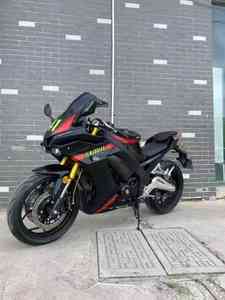 <span class=keywords><strong>Yamaha</strong></span> YZF-R1 1000cc Moto Sportiva con Motore a Quattro Cilindri in Linea Raffreddato ad Acqua - Product Image 2