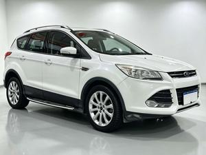 <span class=keywords><strong>Ford</strong></span> <span class=keywords><strong>Kuga</strong></span> 1.5T FWD Comfort SUV Usado de 2015, Motor EcoBoost Turbo, Múltiples Kilometrajes Disponibles - Product Image 6