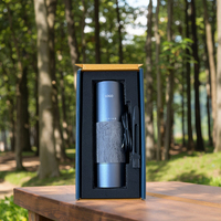 Cadeau promotionnel Moulin à café portable CGE01 à bas prix, Mini broyeur avancé en un clic Boîte de couleur Usb Gris ABS Rv