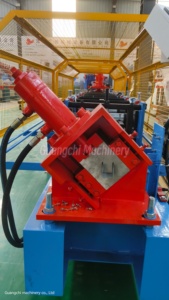 Ligne de production de poutrelles et de montants en acier à commande PLC et entraînement motorisé pour la construction - Product Image 3