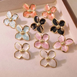 1 Paire de Boucles d'Oreilles Clous Vintage Françaises à Fleurs, Plaqué Or, Acier Inoxydable, Grandes Fleurs Colorées, Émail, Cadeau pour Femme, Mariage - Product Image 1