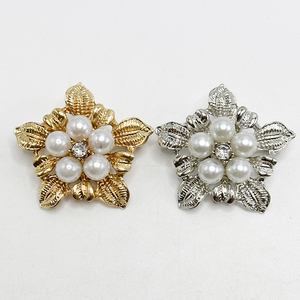 エレガントなクリスタルラインストーンクラシック高級パールブローチ - Product Image 4