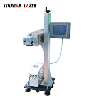 Machine de marquage Laser Co2 volante avec bande transporteuse pour impression, boîte en bois, sac en plastique PVC, bon prix 20W 30W 60W