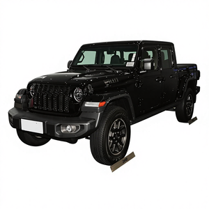 <span class=keywords><strong>รถ</strong></span><span class=keywords><strong>กระบะ</strong></span> Gladiator รุ่นใหม่ล่าสุด ปรับ<span class=keywords><strong>แต่ง</strong></span>พิเศษ หลังคาสูง ยอดขายอันดับหนึ่งระดับโลก สีดำ 4 ประตู 4 ที่นั่ง เครื่องยนต์เทอร์โบ - Product Image 1