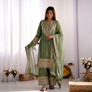 Traje de Boda Tradicional Indio-Pakistaní Bordado para Mujer, Estilo Étnico de Seda, Corte Holgado, Largo hasta el Tobillo - Product Image 1