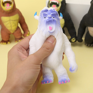 Jouet à presser sur le thème des animaux : Loup-garou, Bonhomme de neige, Singe – Gadget amusant anti-stress, outil de décompression sensorielle - Product Image 2