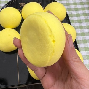 Jouet en forme de petit pain vapeur et de pain à la crème, 7 cm, doux et collant, à rebond lent, en matériau PU, best-seller TikTok sur Xiaohongshu - Product Image 4