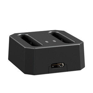 แท่นชาร์จแบตเตอรี่กล้องคู่ 10W QC3.0 ชาร์จ USB สำหรับกล้องดิจิตอลกลางแจ้งแบบพกพาทั้งหมดในที่เดียววัสดุ ABS - Product Image 1