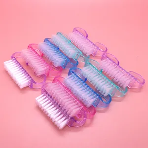 Brosse de nettoyage des ongles en forme de U, mini, transparente, en plastique, pour manucure, brosse à poils doux pour nettoyer la poussière des ongles, brosse à ongles pour nail art - Product Image 5